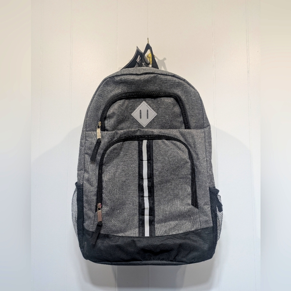 Moda 17-Inch Backpack NWT Gray Black Laptop‎ School Travel Bag
